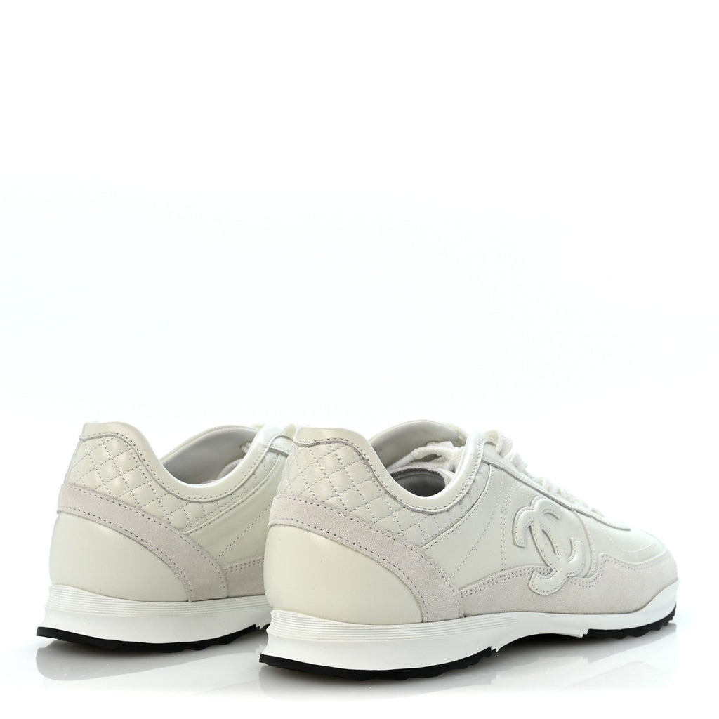 Suede Calfskin Quilted CC Sneakers 39 White Black