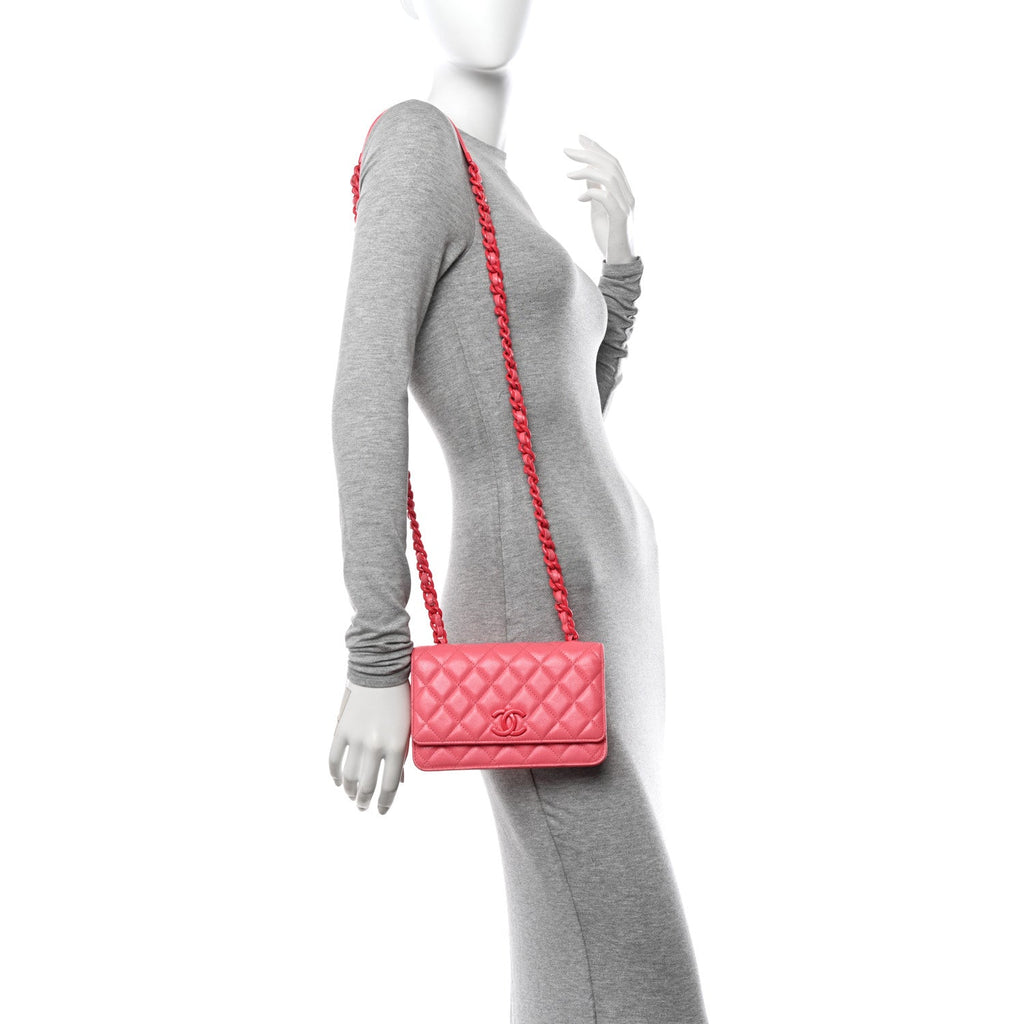 Caviar Quilted My Everything Wallet On Chain WOC Dark Coral