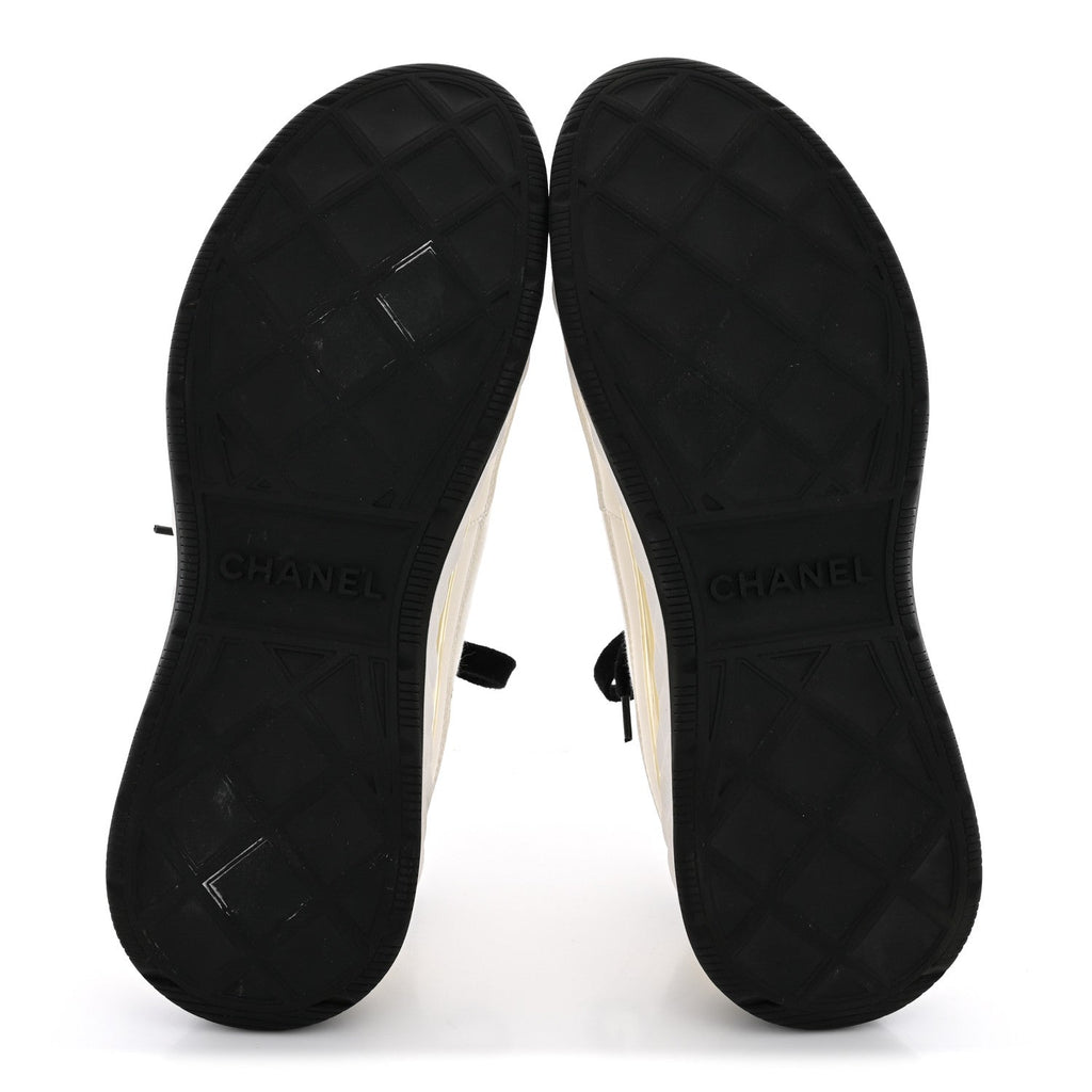 Velvet Calfskin Mixed Fibers CC Sneakers 40 Ivory Black