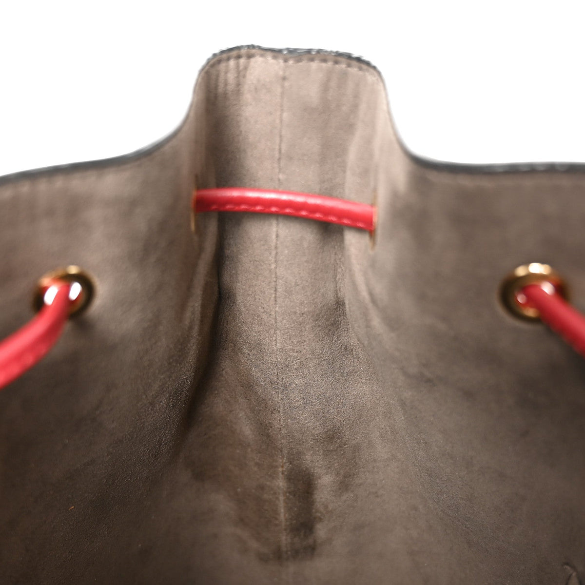Vitello Grace F is Fendi Bi-Color FF 1974 Embossed Grande Mon Tresor Bucket Bag Maya Black Fragola