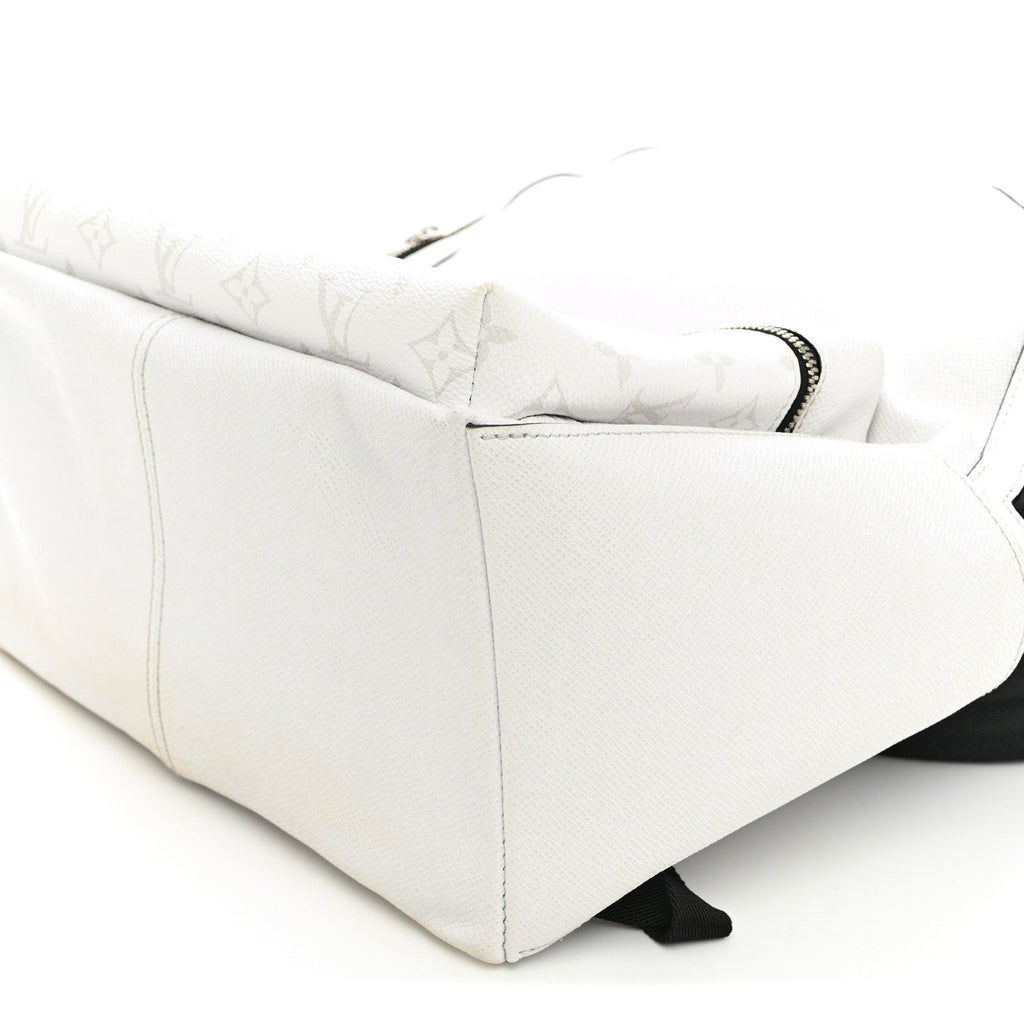 Taiga Monogram Discovery Backpack PM White
