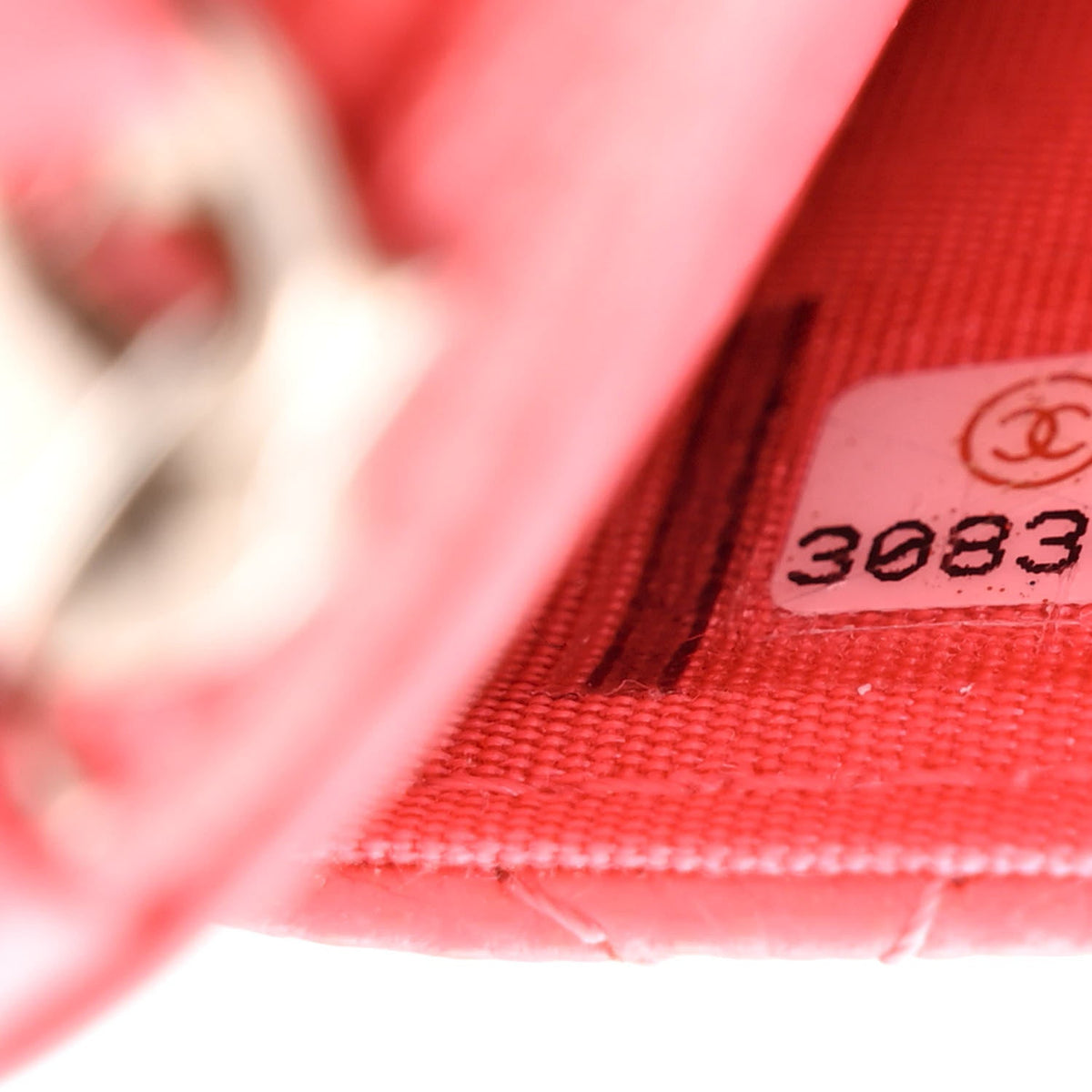 Caviar Quilted My Everything Wallet On Chain WOC Dark Coral