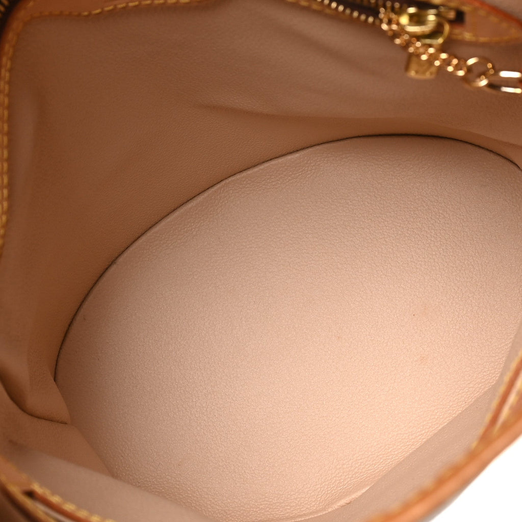 Monogram Petit Bucket 23