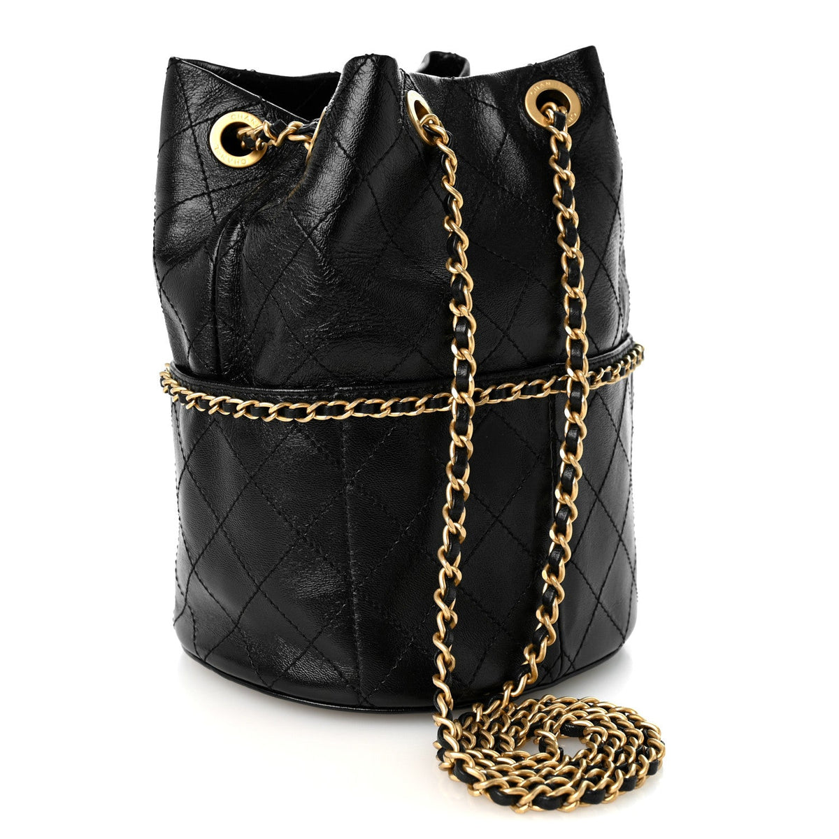 Shiny Lambskin Quilted Chain Around Drawstring Bucket Clutch With Chain Black