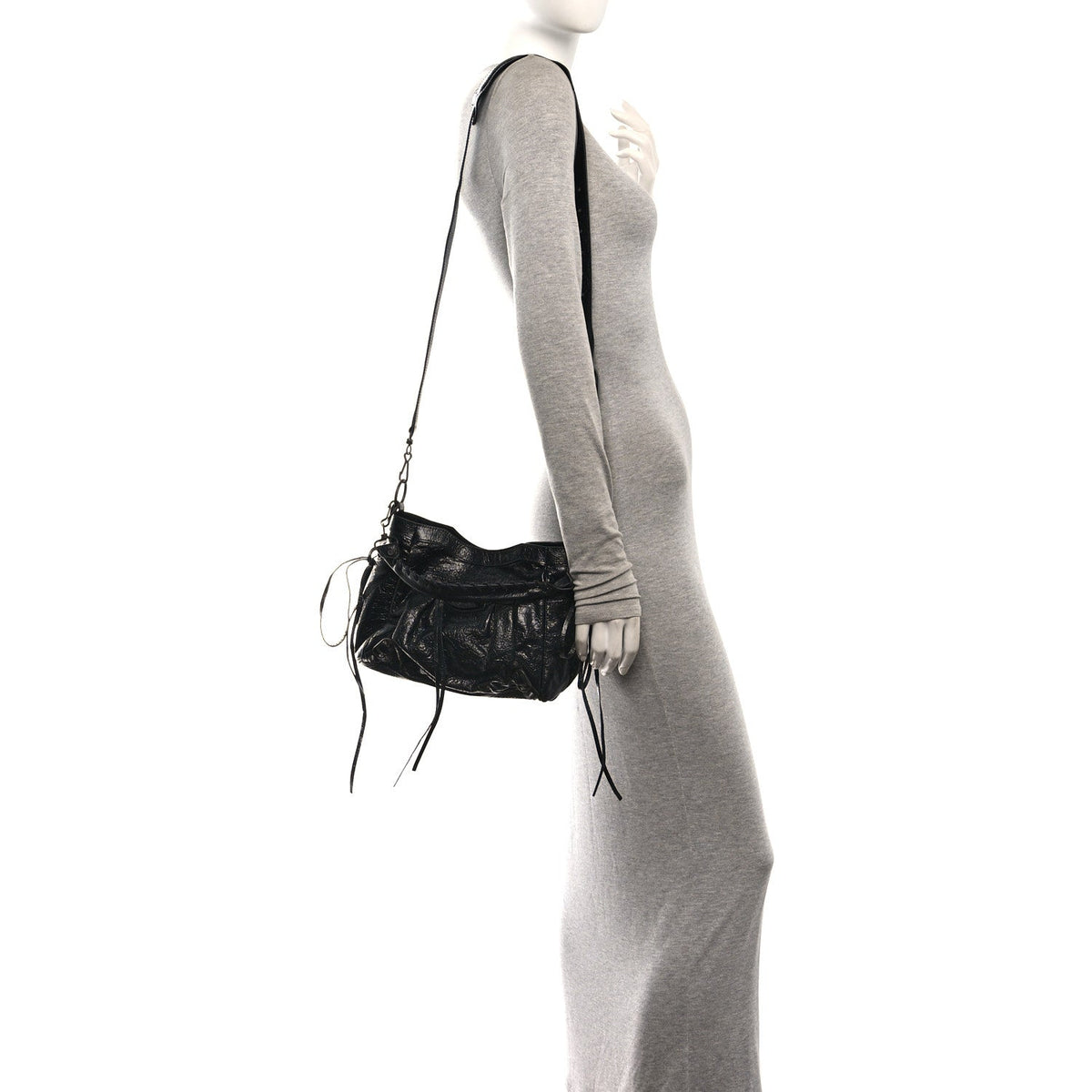 Agneau Arena Classic Hardware Small Le City Bucket Bag Black