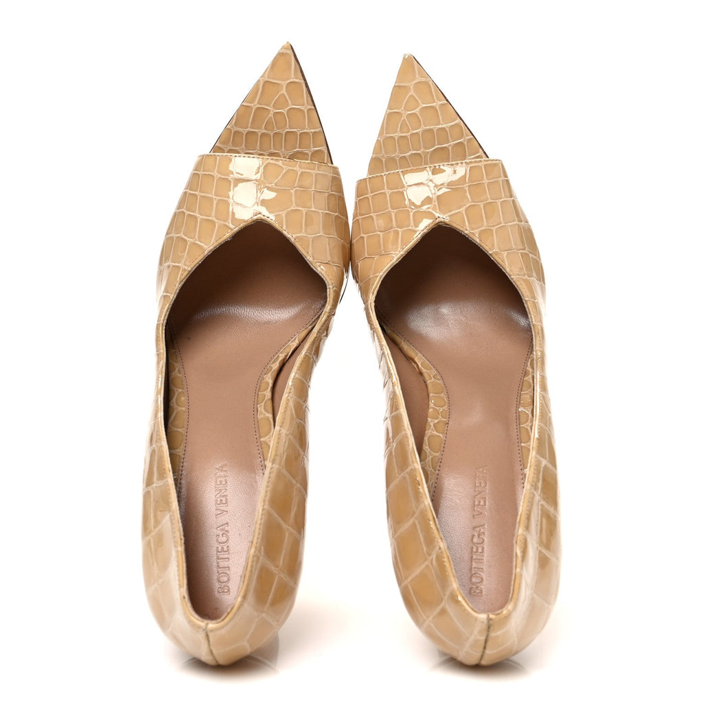 Gloss Calfskin Crocodile Embossed Punta Wedge Heel Sandals 41 Praline