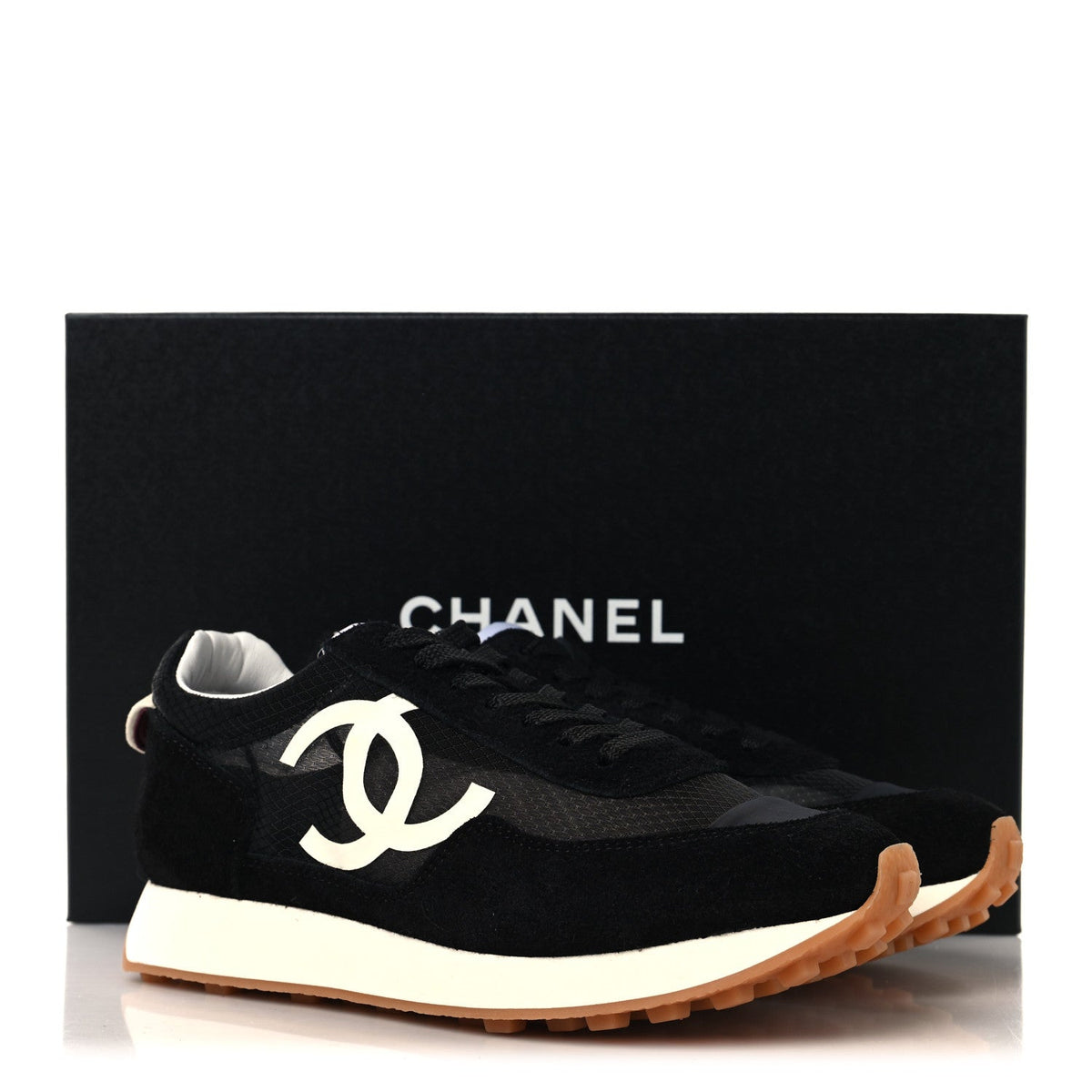 Mesh Suede Calfskin Womens Logo Sneakers 37 Black White