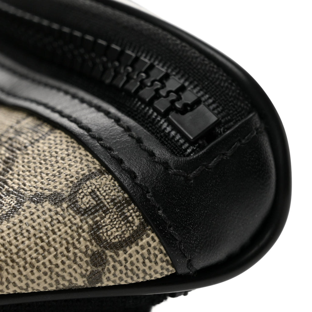 GG Supreme Monogram Belt Bag Black