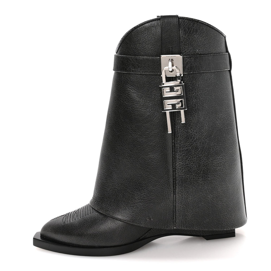Aged Calfskin Cowboy Shark Lock Ankle 37 Black