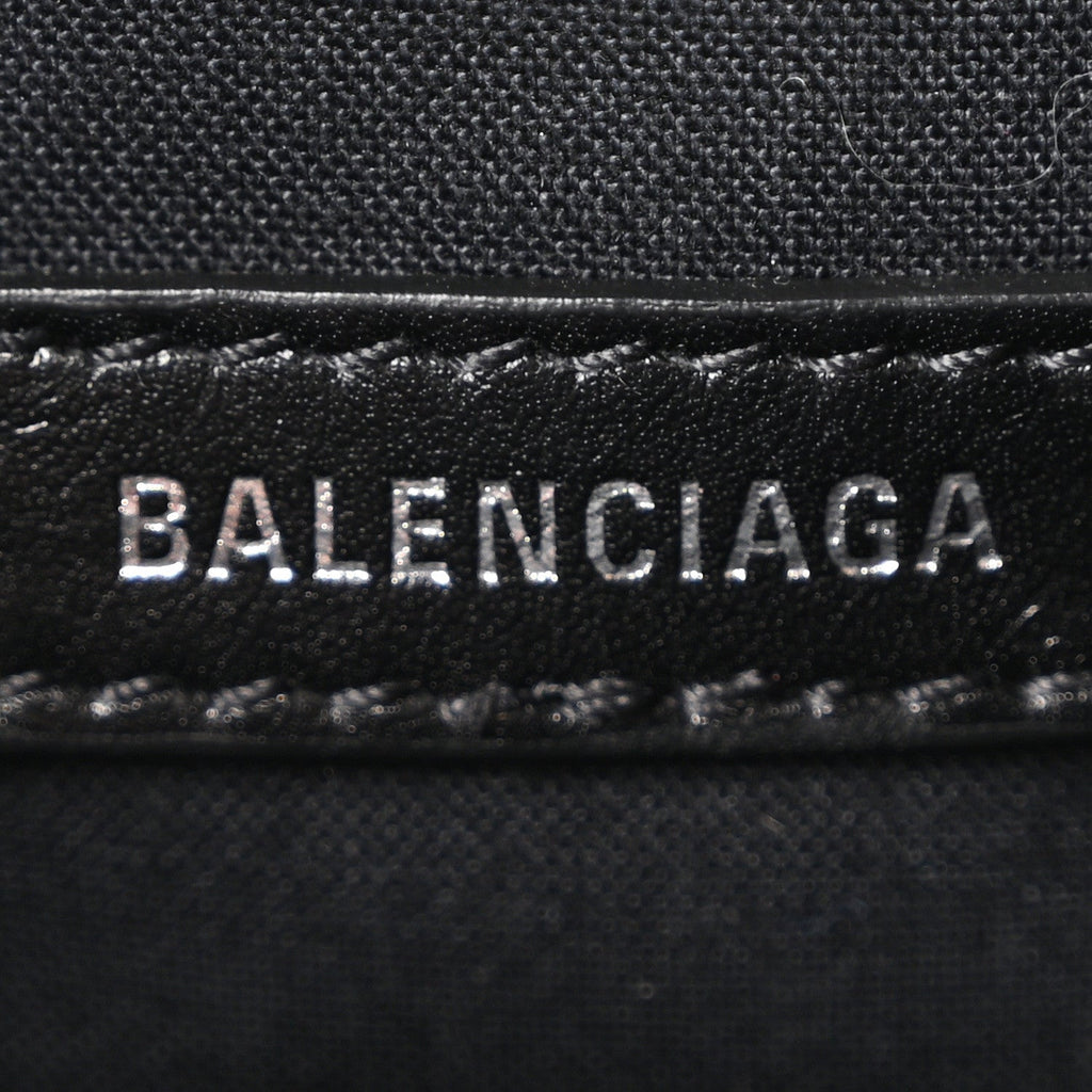 Nappa Calfskin Quilted Touch B Bucket Bag Black