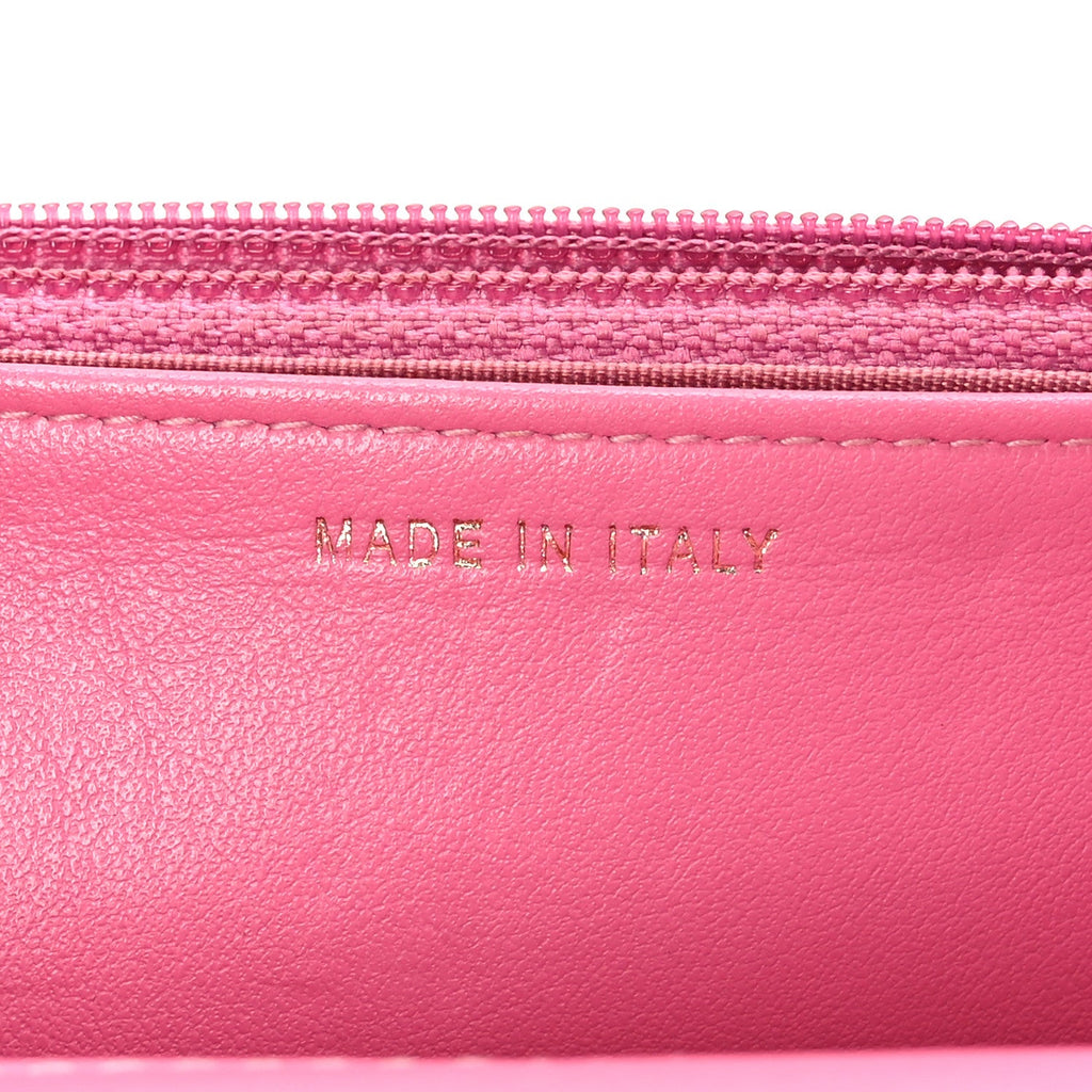 Caviar Quilted Boy Wallet On Chain WOC Pink