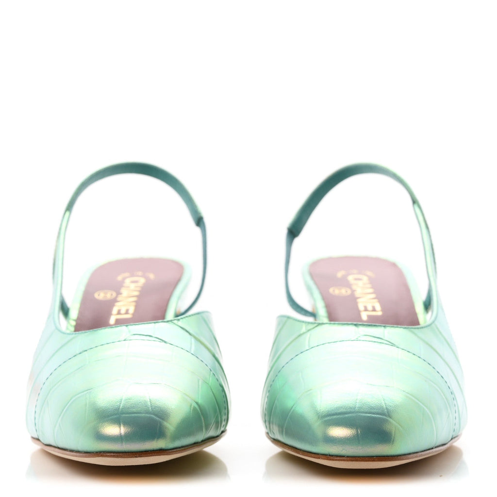 Iridecent Calfskin Crocodile Embossed CC Cap Toe CC Slingback Pumps 41 Green