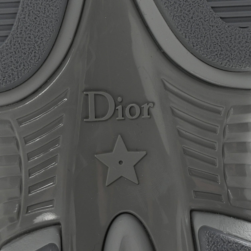 Technical Mesh Dior Chrono Sneakers 38 Silver