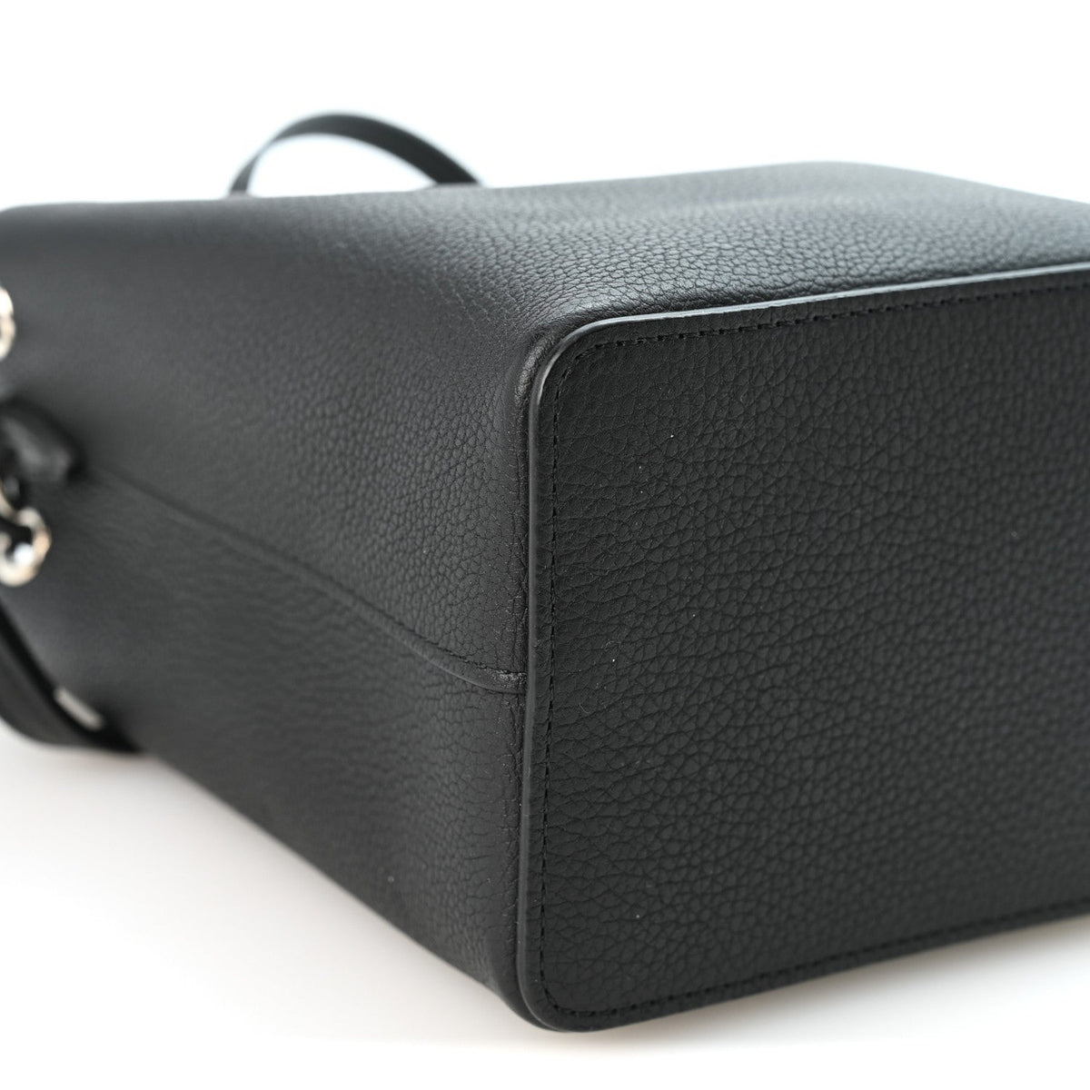 Calfskin Nano Lockme Bucket Black
