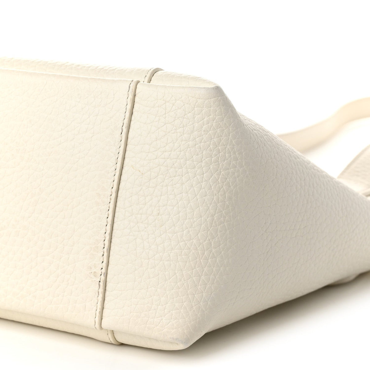 Calfskin Medium Signature Bucket Bag Latte