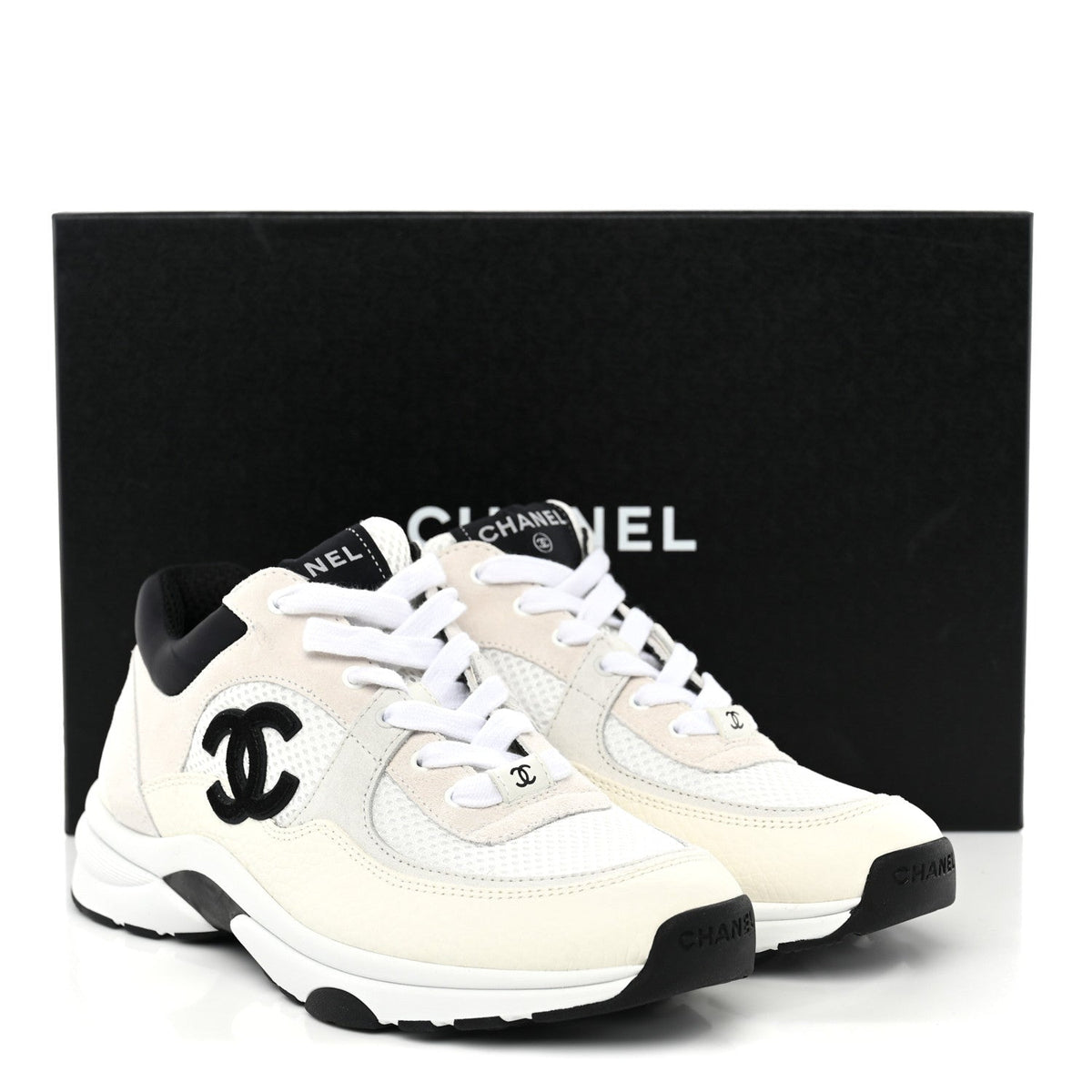 Mesh Suede Grained Calfskin Womens CC Sneakers 39.5 White Black