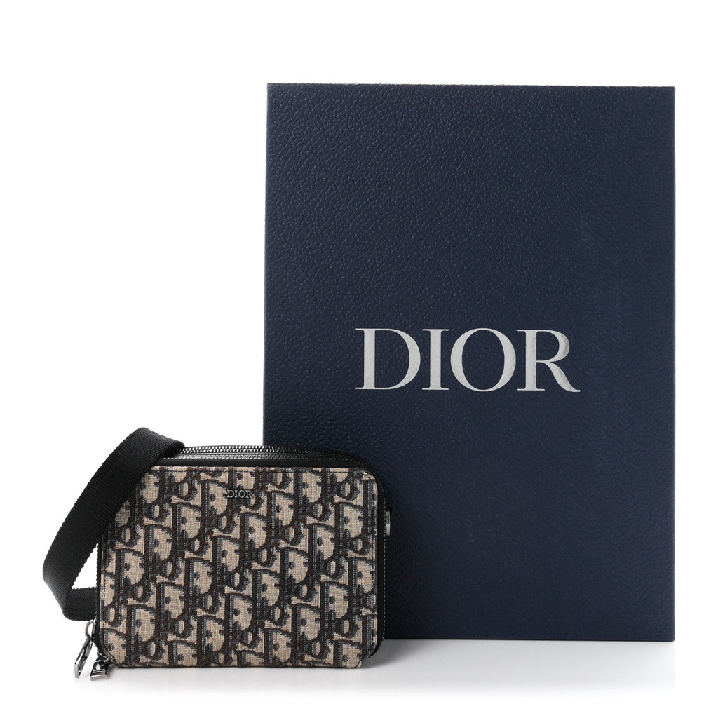 Oblique Messenger Pouch Black