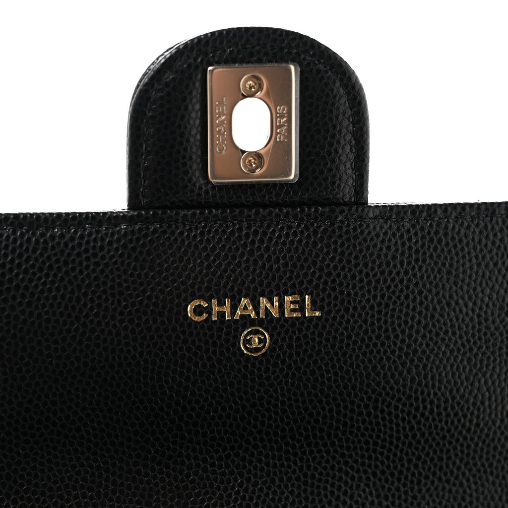 Caviar Quilted Retro Mini Twist Top Handle Clutch Flap Black