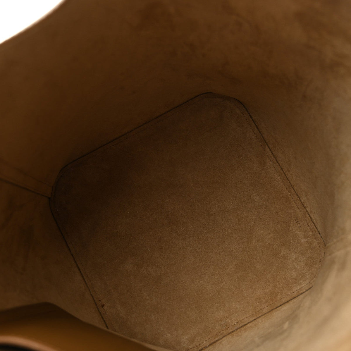 Smooth Calfskin Medium Pebble Bucket Bag Oak