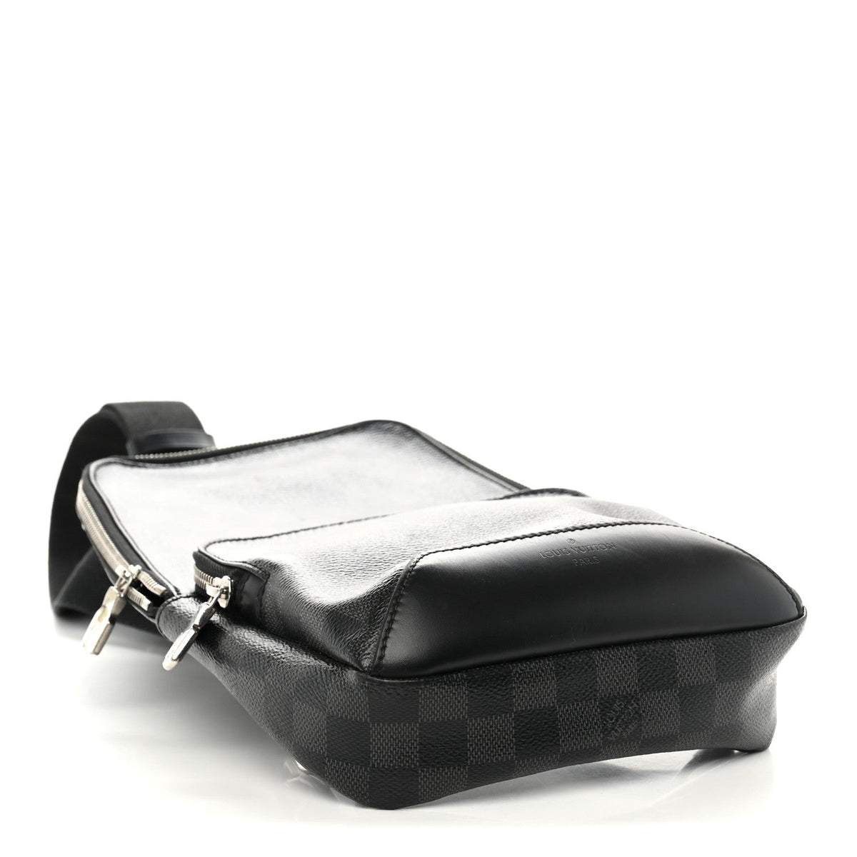 Damier Graphite Avenue Sling Bag Onyx Silver