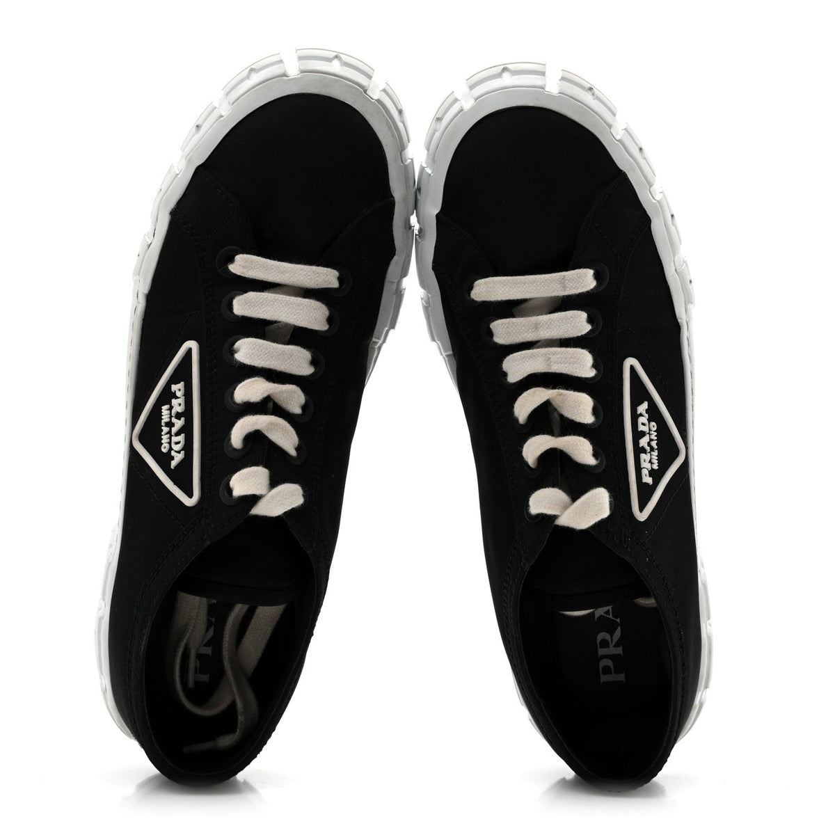 Re-Nylon Gabardine Triangle Logo Double Wheel 50mm Sneakers 38.5 Black