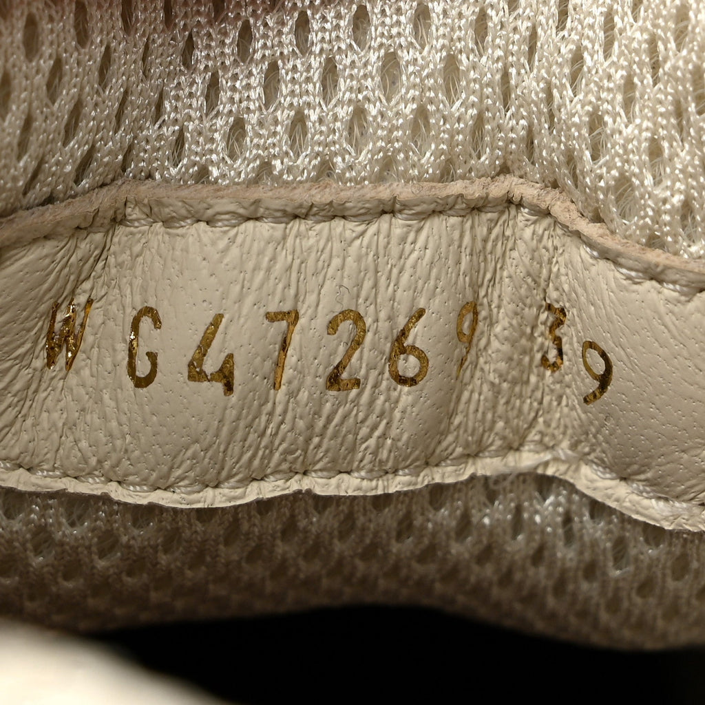 Calfskin Womens CC Sneakers 39 Ivory
