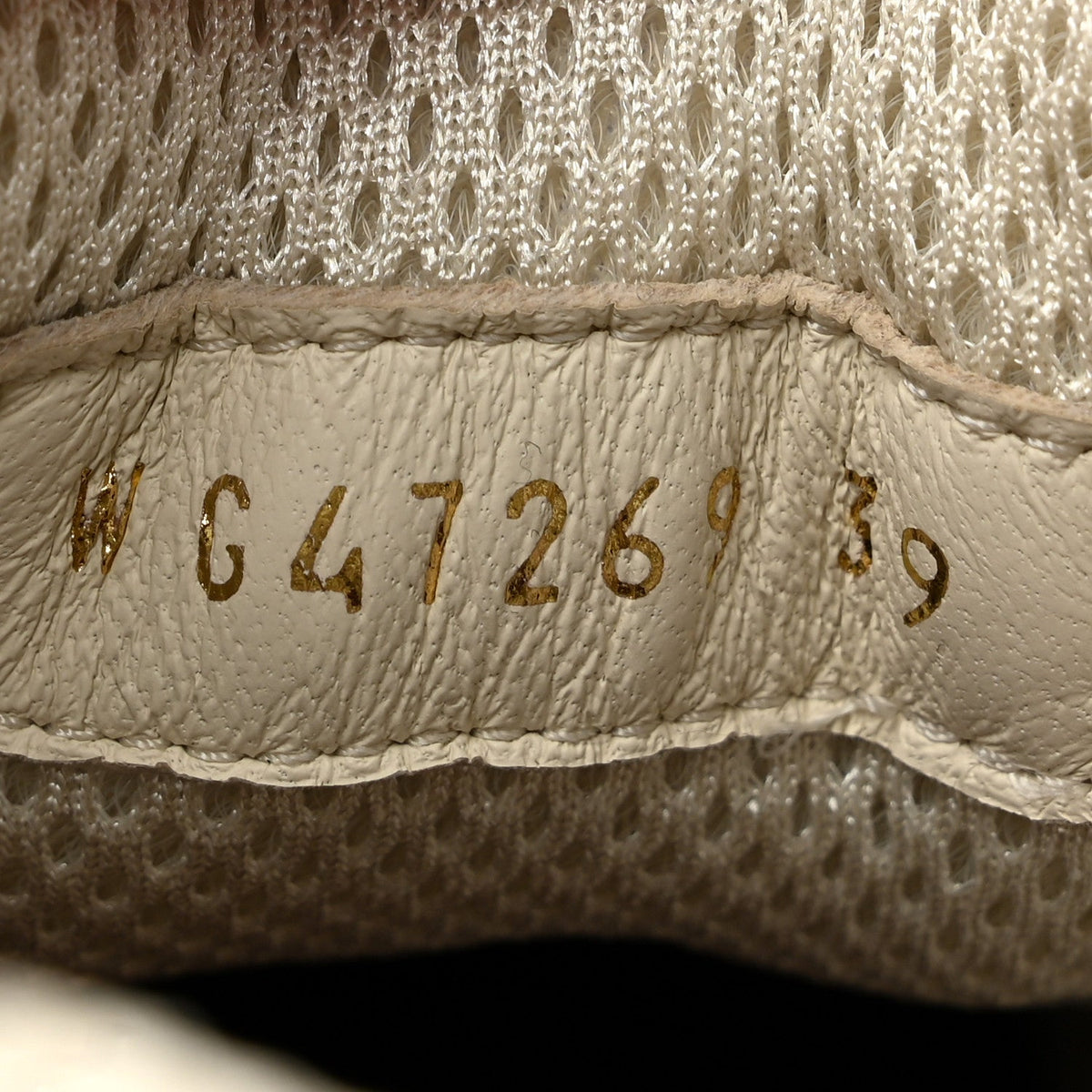Calfskin Womens CC Sneakers 39 Ivory