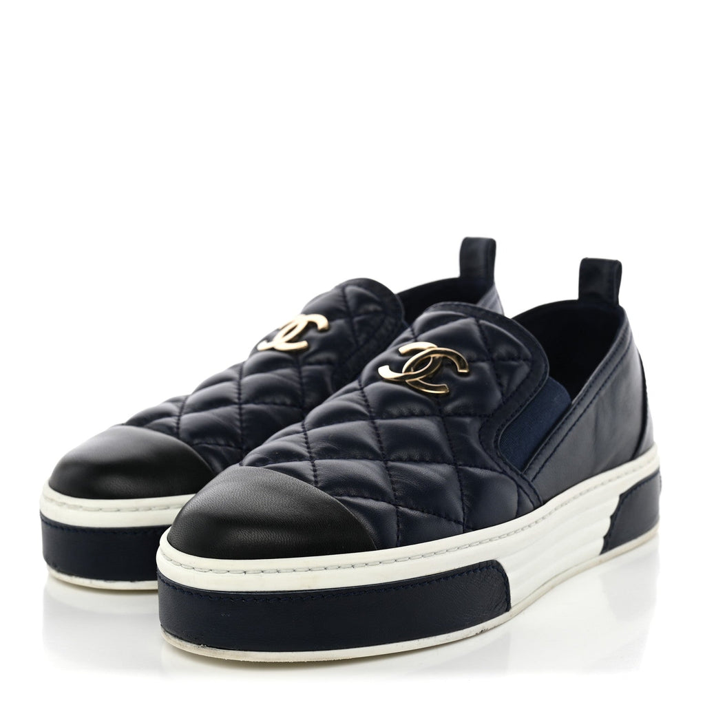 Lambskin Quilted Womens CC Stroll Sneakers 36.5 Dark Blue Black