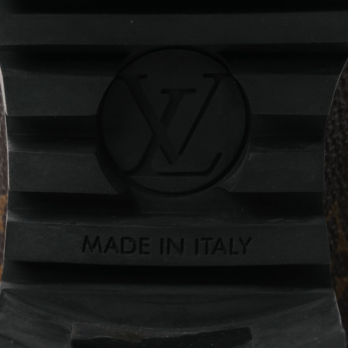 Suede Calfskin Monogram Laureate Platform Desert Boots 36 Black