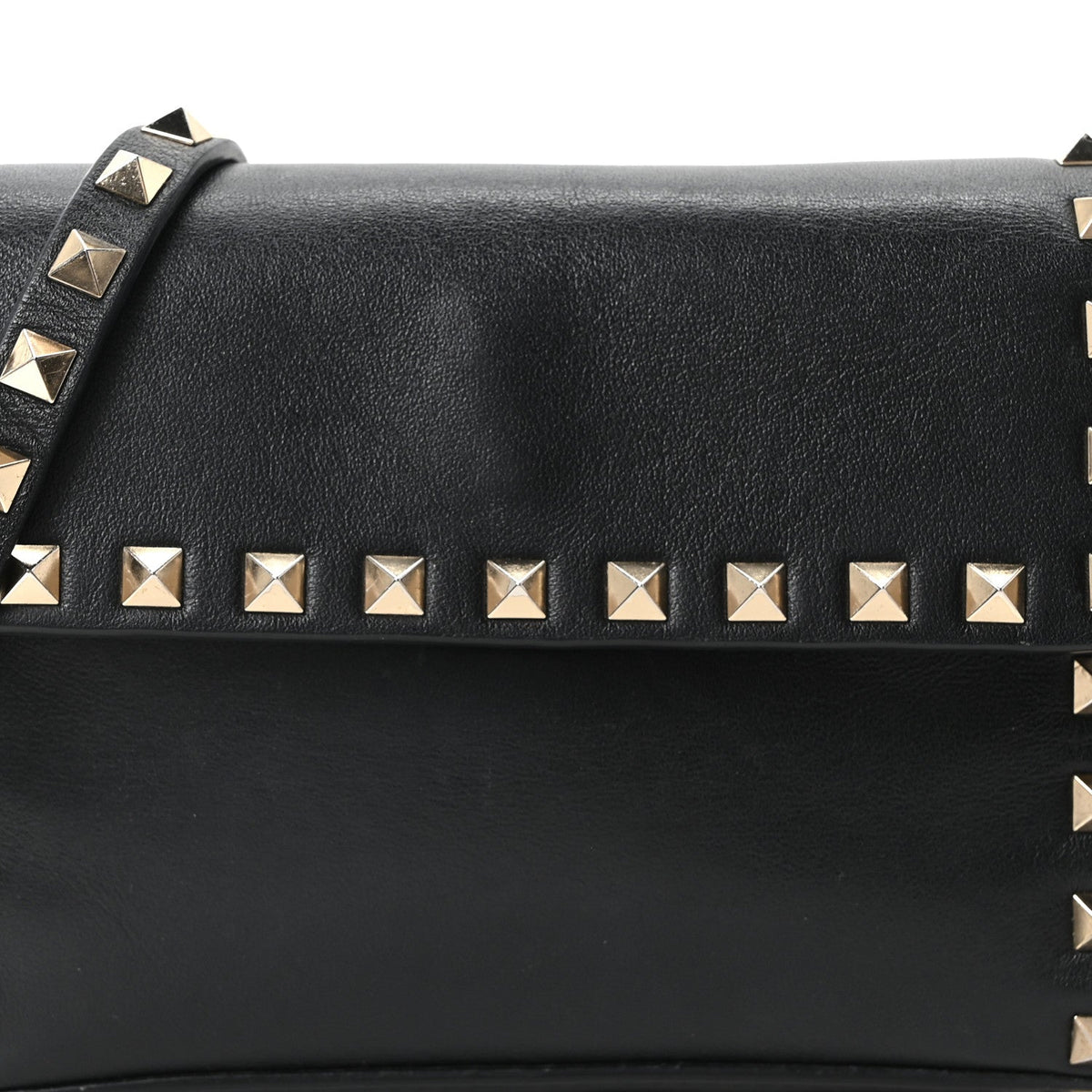 Vitello Rockstud Belt Bag Black
