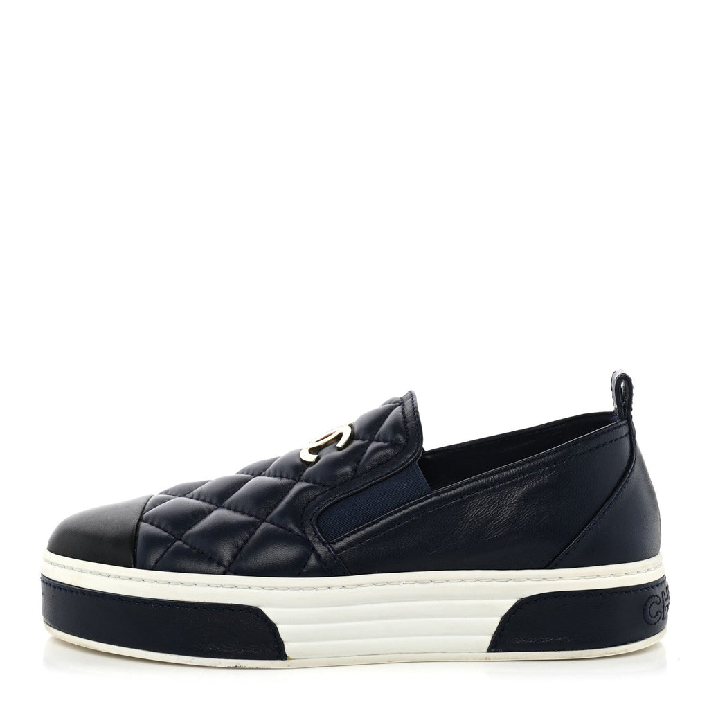 Lambskin Quilted Womens CC Stroll Sneakers 36.5 Dark Blue Black