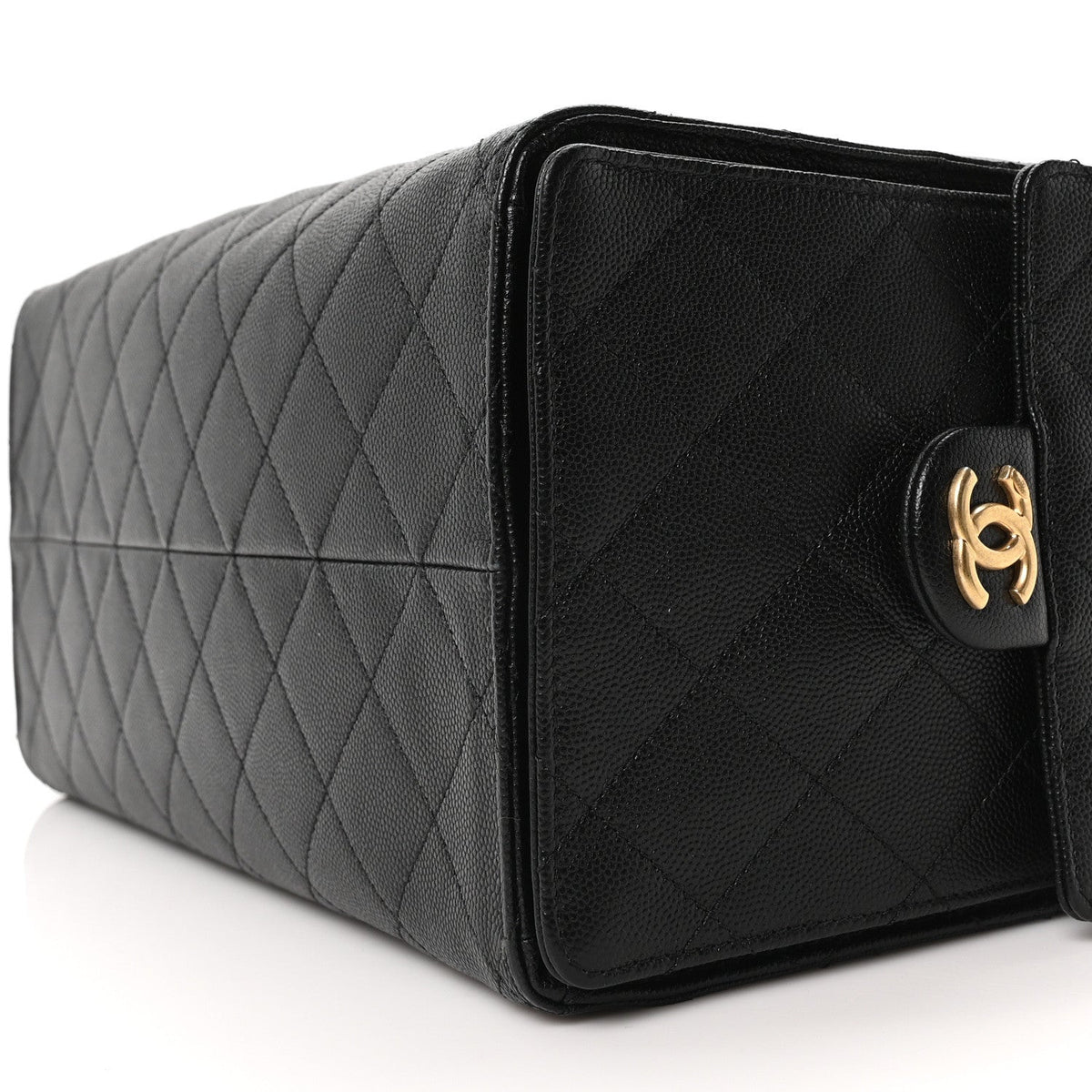 Caviar Quilted Medium Chanel 25 Handbag Black
