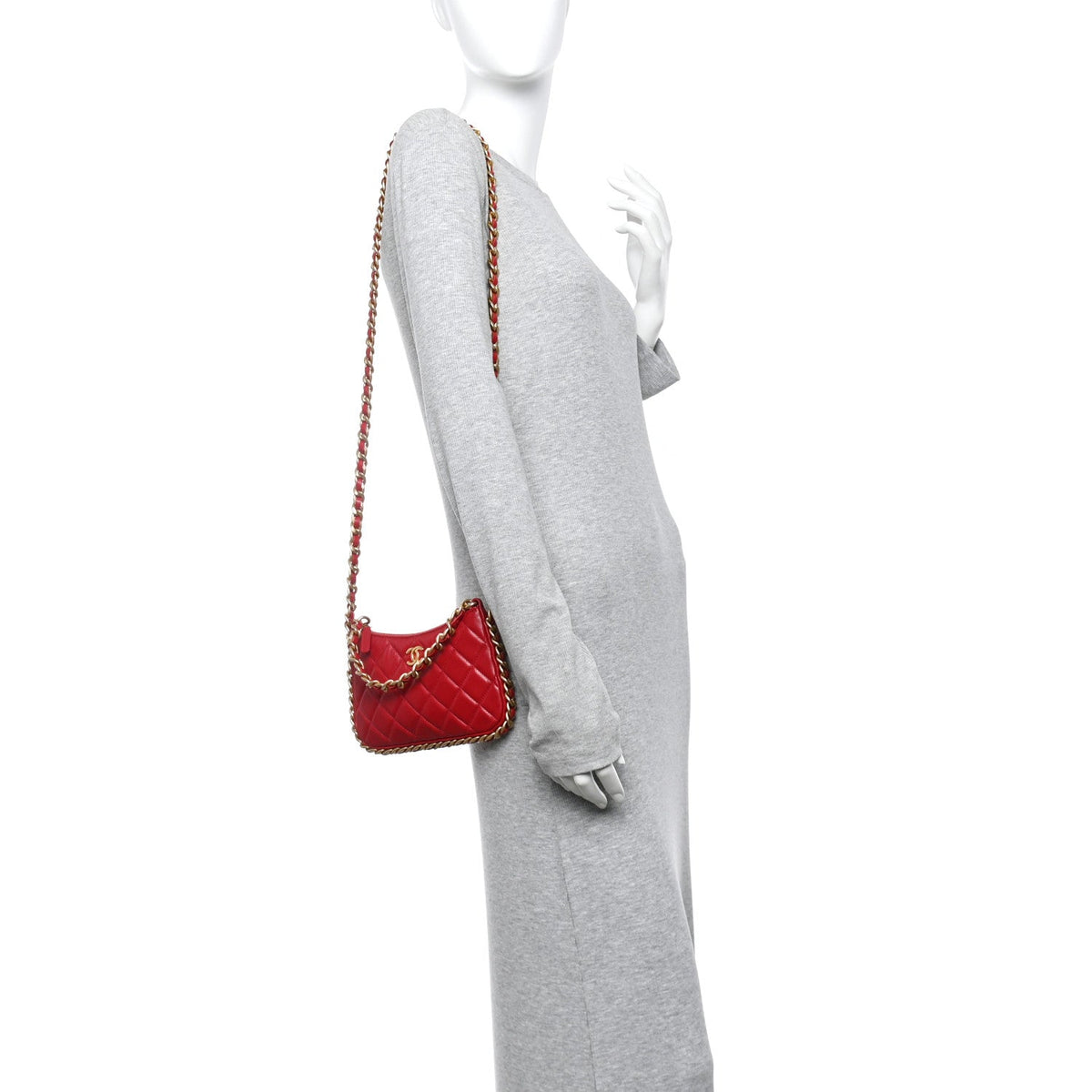 Shiny Lambskin Quilted Trendy Chain Around Hobo Red