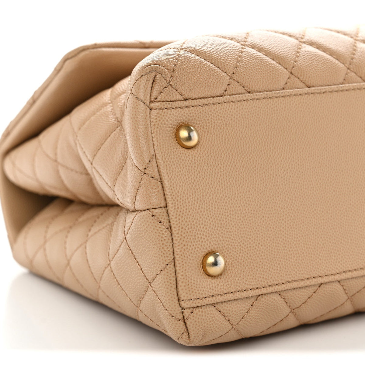 Caviar Quilted Medium Coco Handle Flap Beige