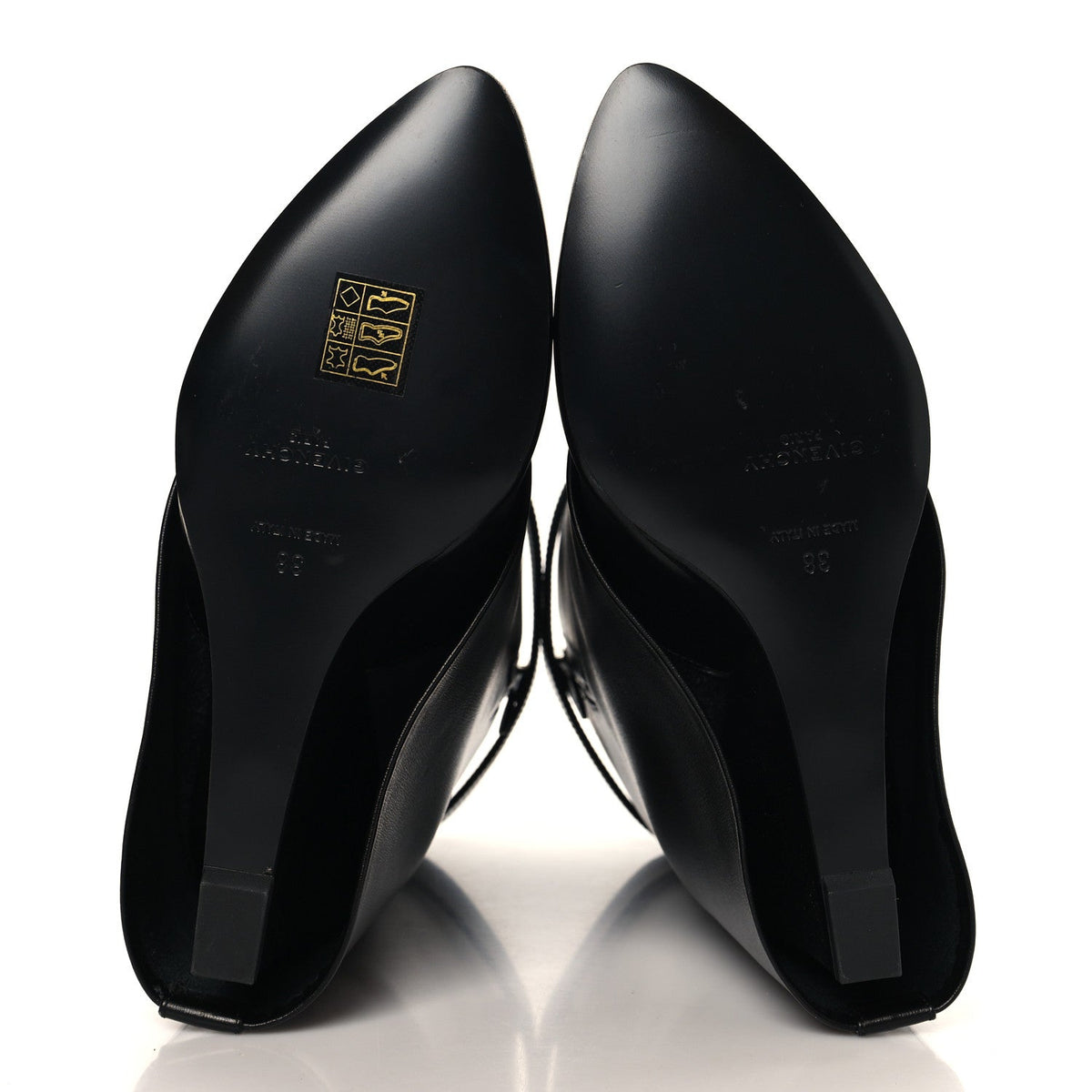 Calfskin Shark Lock Ankle Boots 38 Black