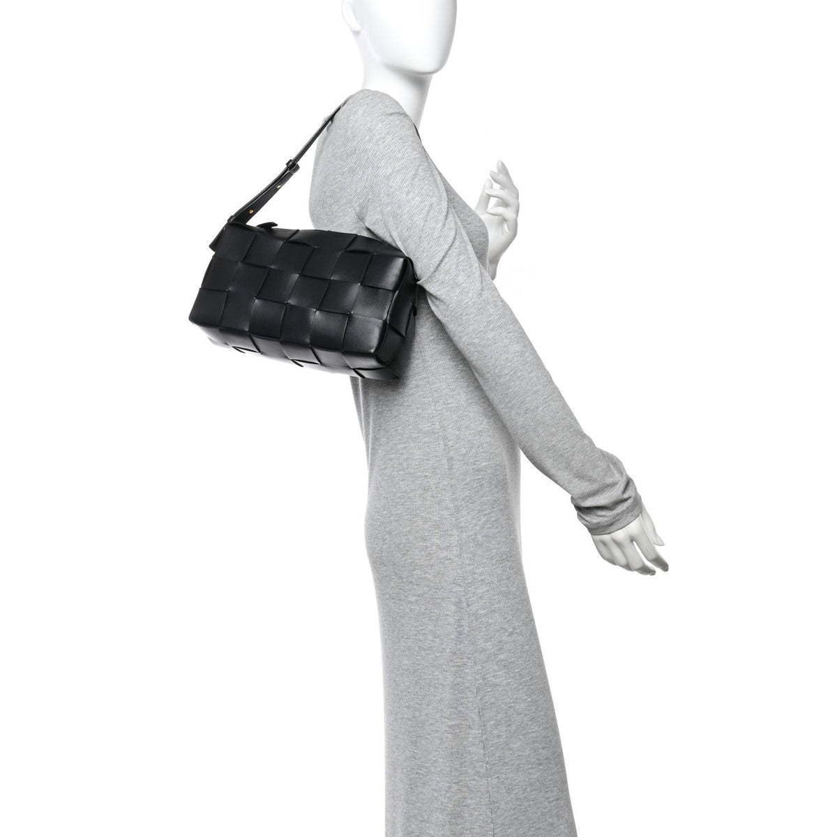 Lambskin Maxi Intrecciato Brick Cassette Bag Black Black