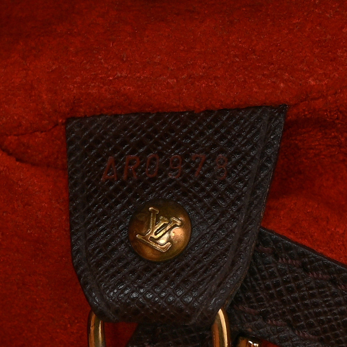 Damier Ebene Marais Bucket 23