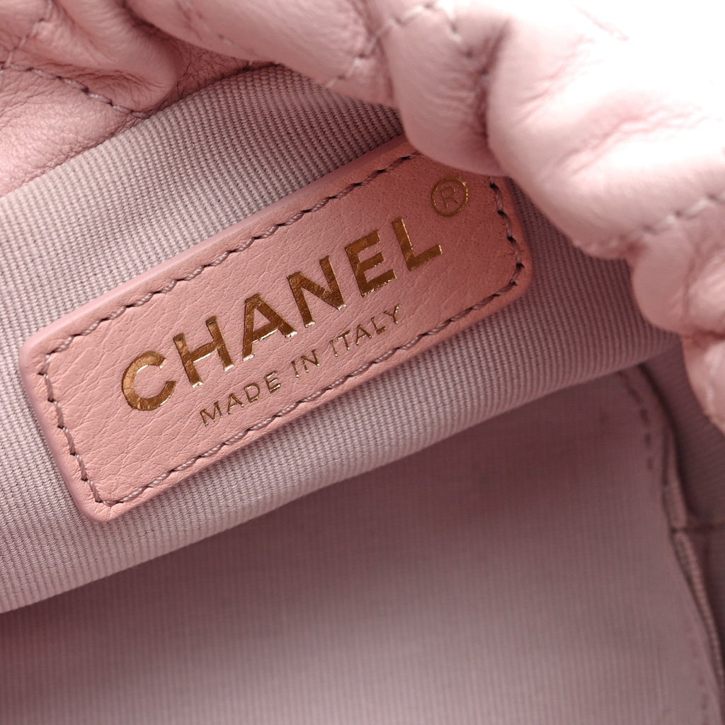 Calfskin Quilted Pearl Mini About Pearls Drawstring Bucket Light Pink