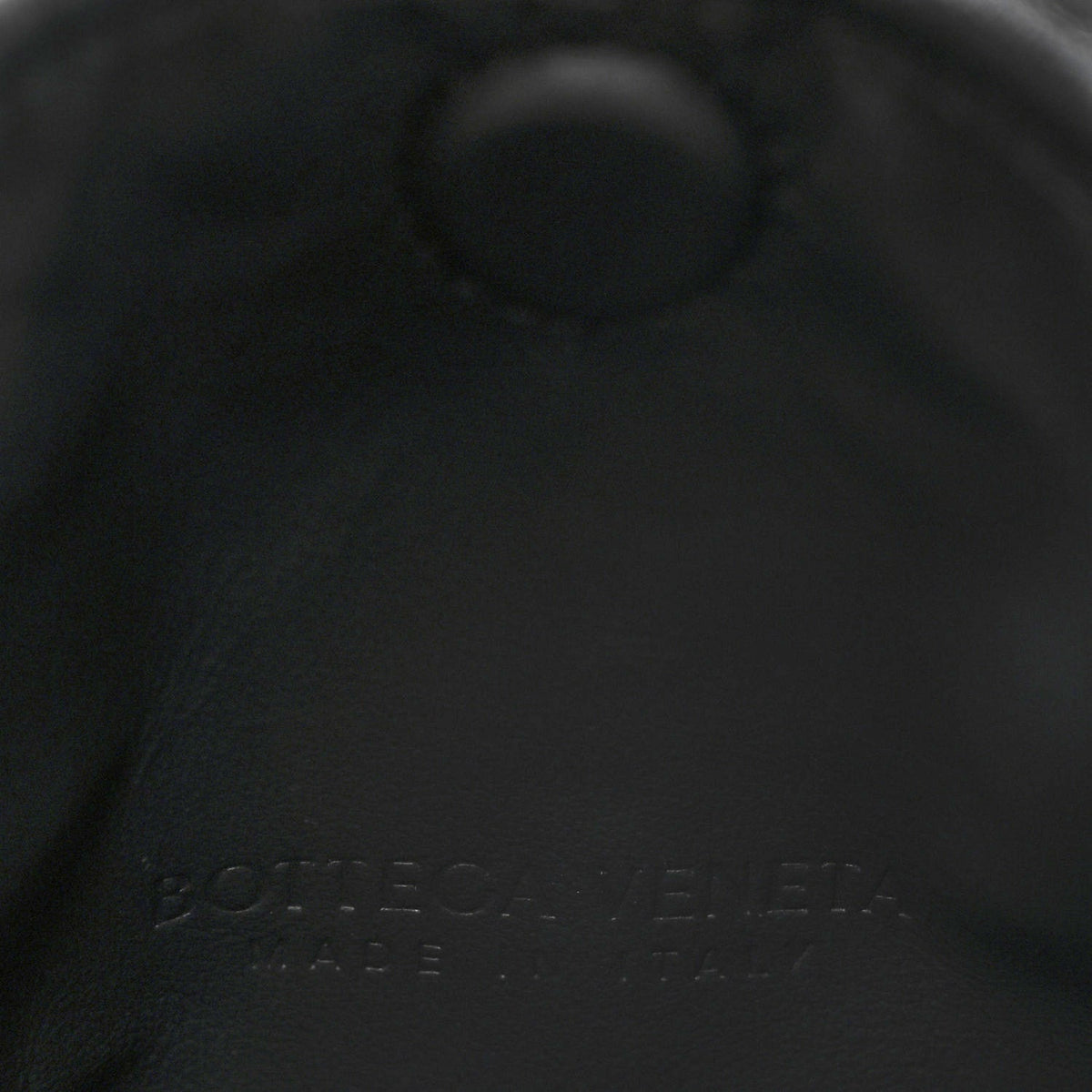 Calfskin Intrecciato Mini Hop Black