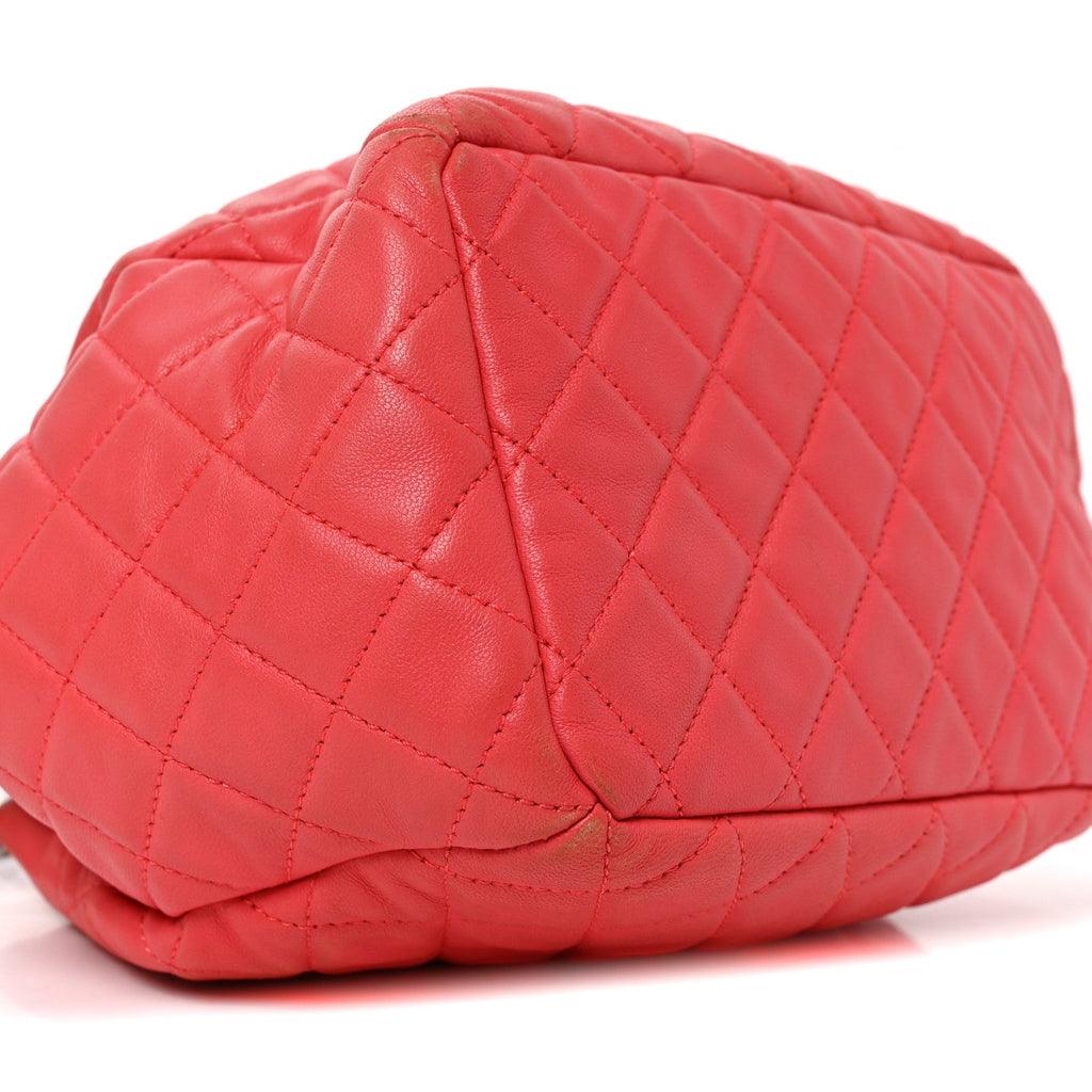 Lambskin Quilted Small CC Chain Drawstring Bucket Bag Red