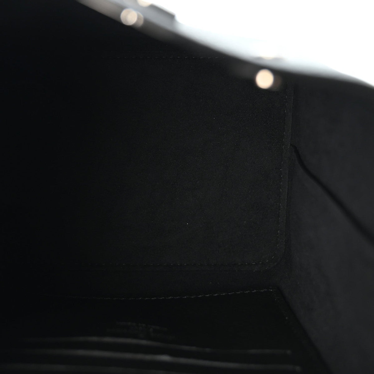 Calfskin Nano Lockme Bucket Black
