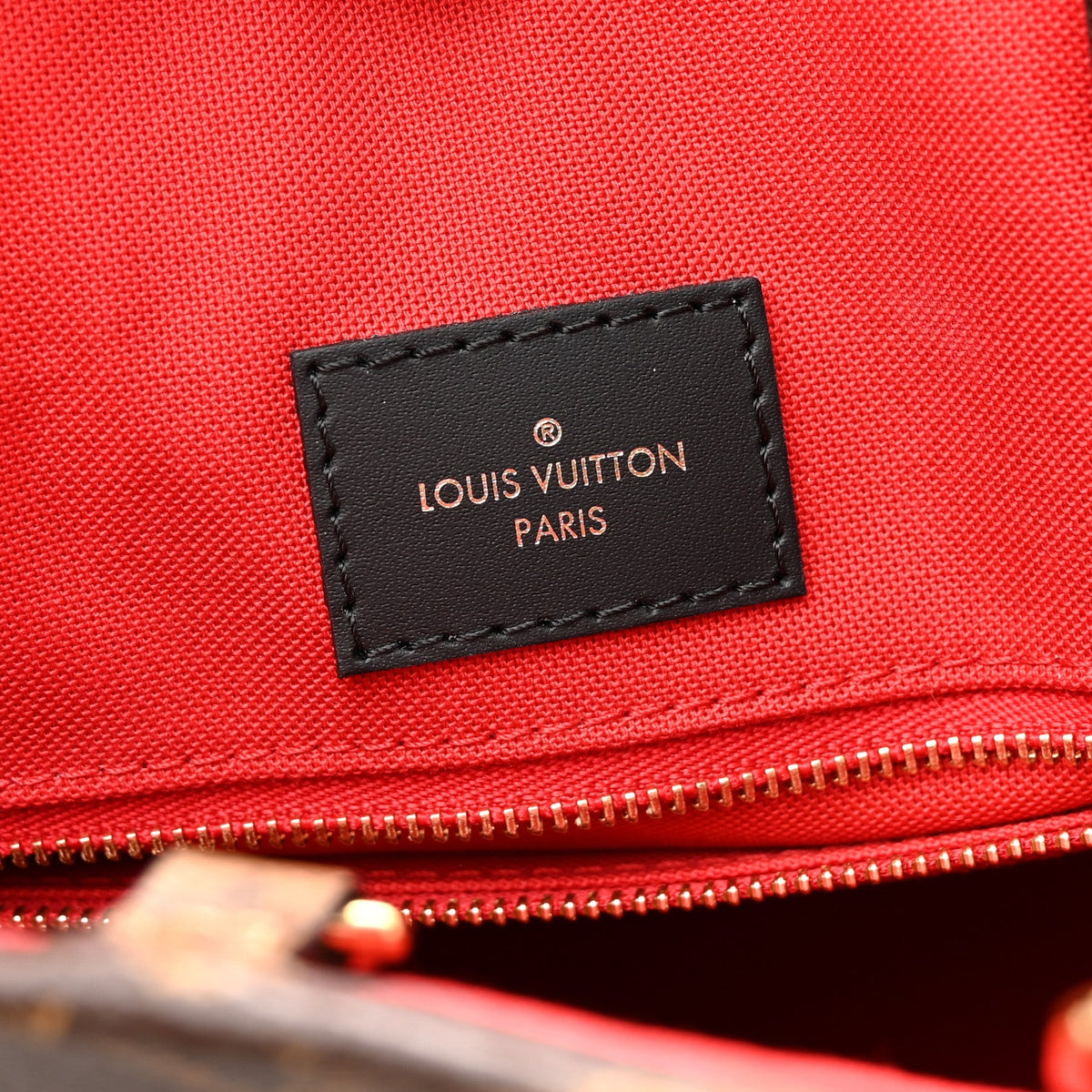 Reverse Monogram Giant Onthego MM