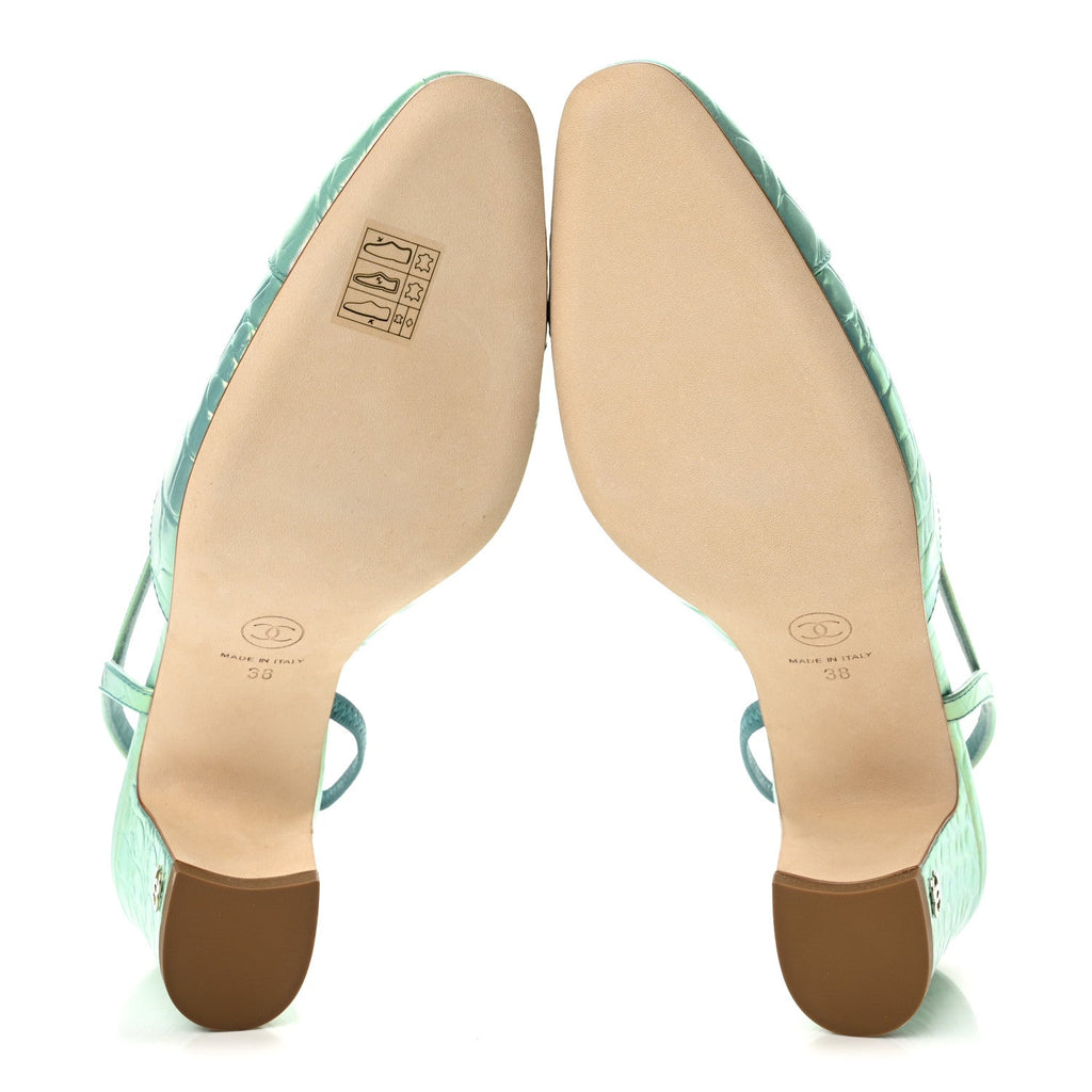 Iridescent Calfskin Crocodile CC Slingback Pumps 38 Green