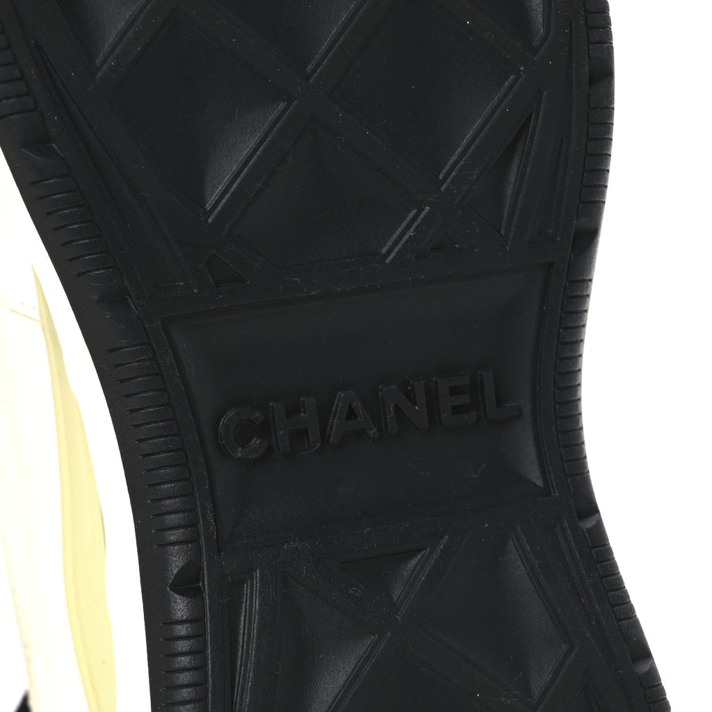 Velvet Calfskin Mixed Fibers CC Sneakers 38.5 Ivory Black