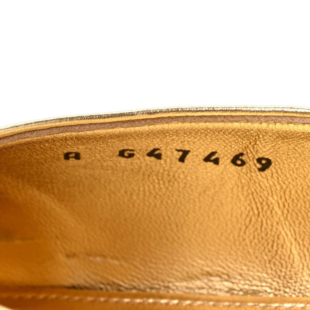 Lambskin Patent Cap Toe CC Apple Slingback Pumps 41 Gold Black