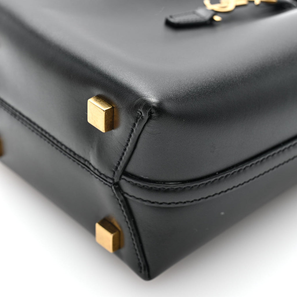 Shiny Calfskin Le 37 Mini Bucket Bag Black