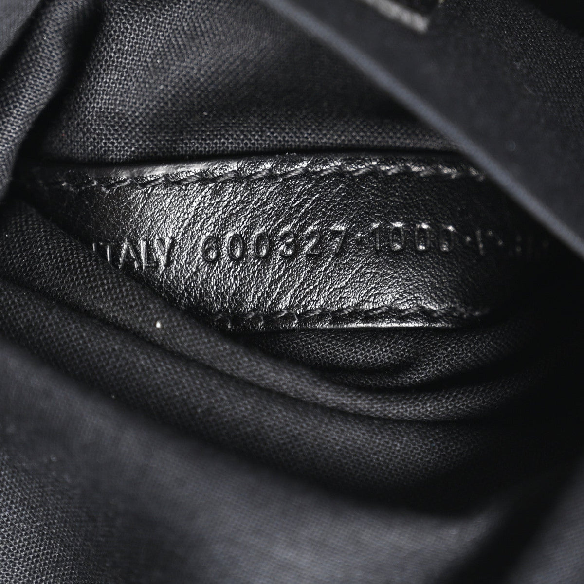 Nappa Calfskin Quilted Touch B Bucket Bag Black