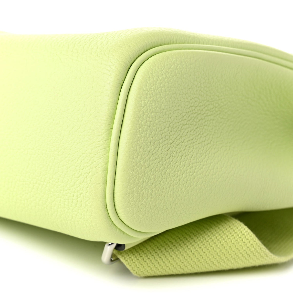 Togo Hac A Dos PM Backpack Vert Absinthe Vert Criquet