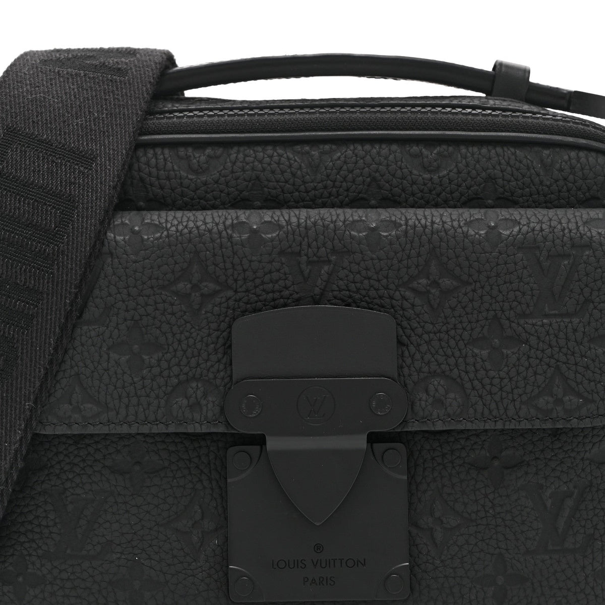 Taurillon Monogram S Lock Messenger Black