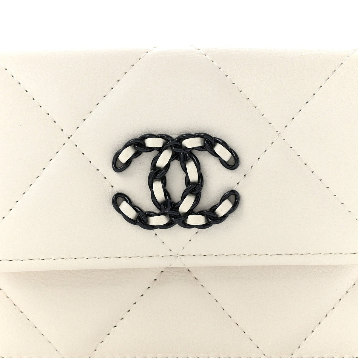 Caviar Quilted My Everything Belt Flap Card Holder White